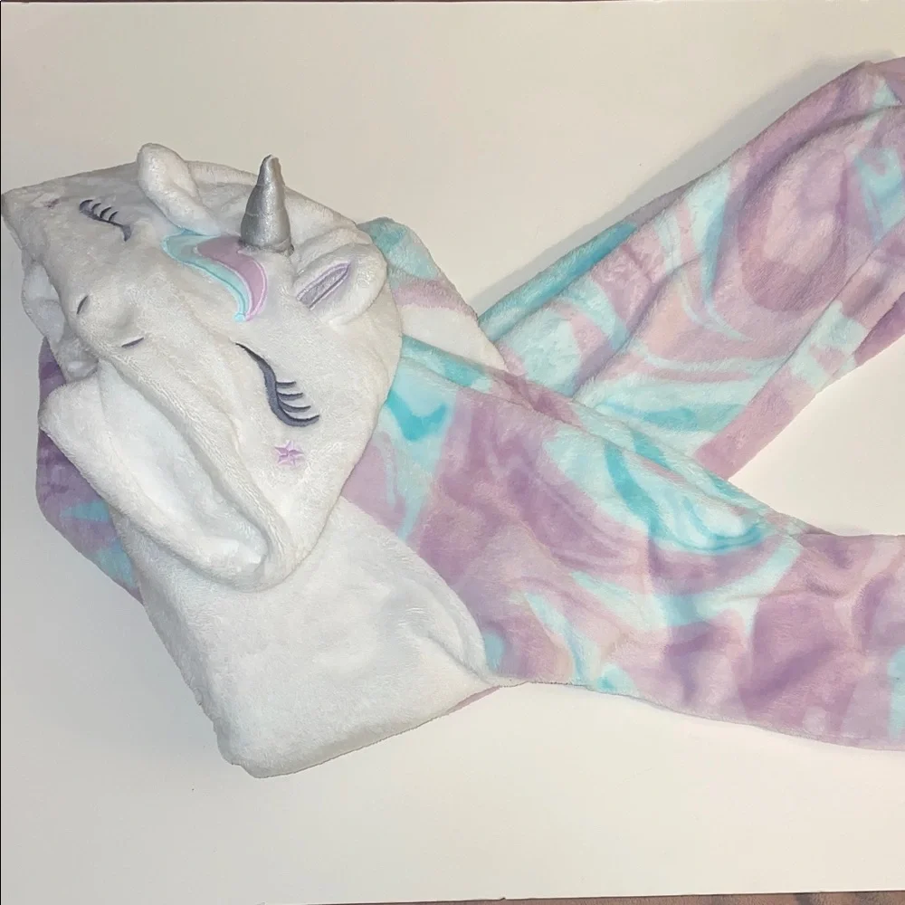 Cozy Jumper, Unicorn Hoodie PJs, purple/white size 14/16 excellent condition